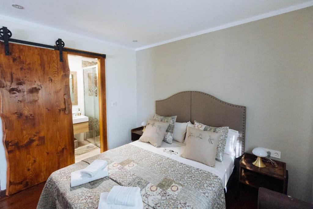 Apartamentos El Coritu Nieda Buitenkant foto